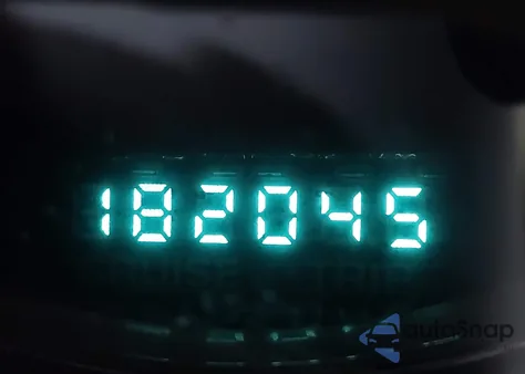 2005 Jeep Liberty Sport z USA, uszkodzony, nr VIN 1J4GL48K15W557730